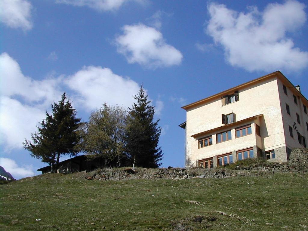 Xalet-Refugi U.E.C. Hostel Λα Μολίνα Εξωτερικό φωτογραφία